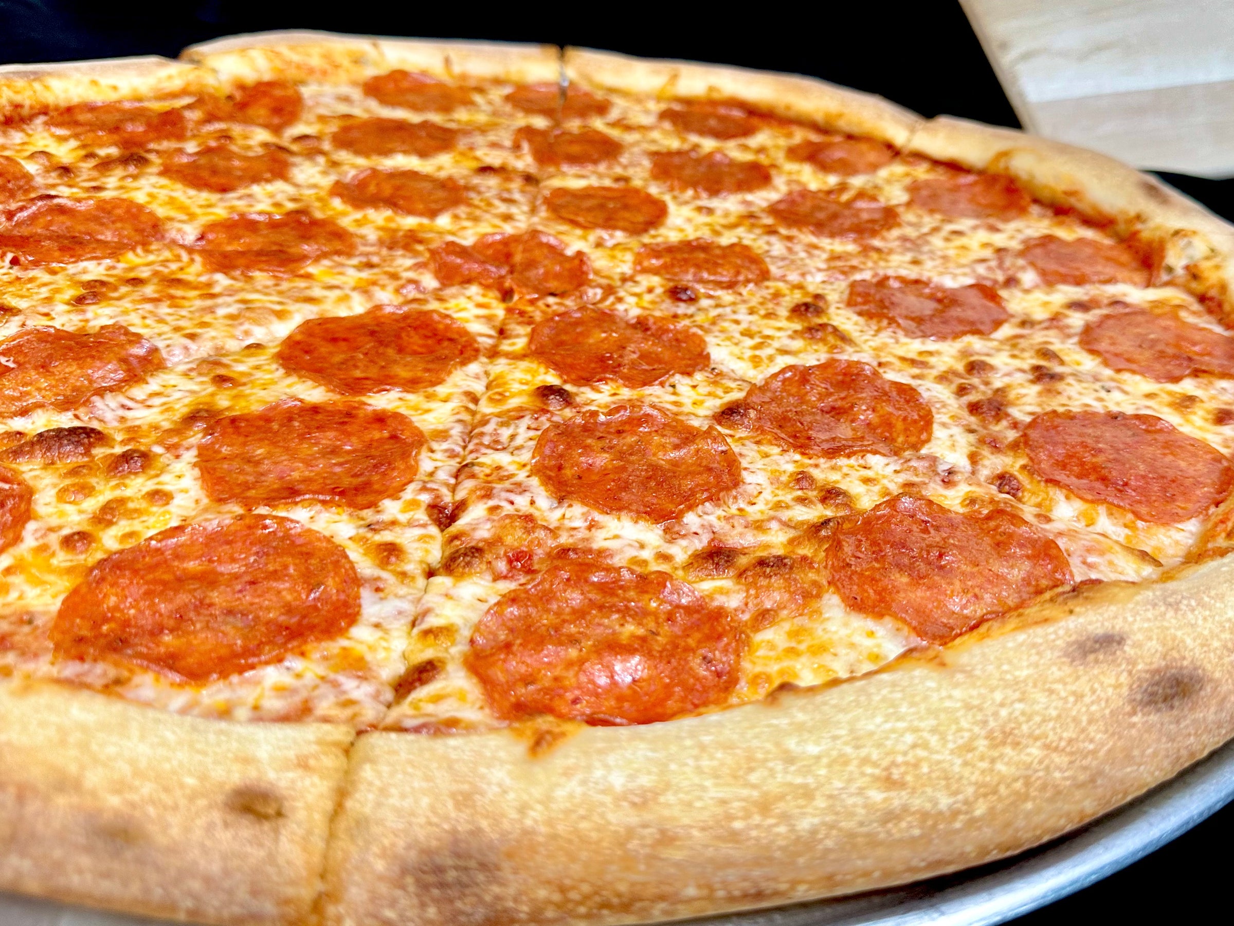 Cibelli's New York Pizza - Pizza restaurant in Redmond, OR
